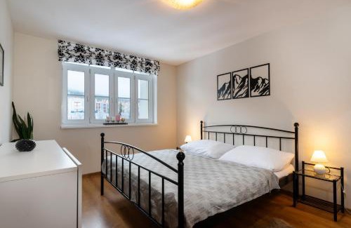 Novy Smokovec Apartment | TATRYSTAY Apartmán v srdci Tatier