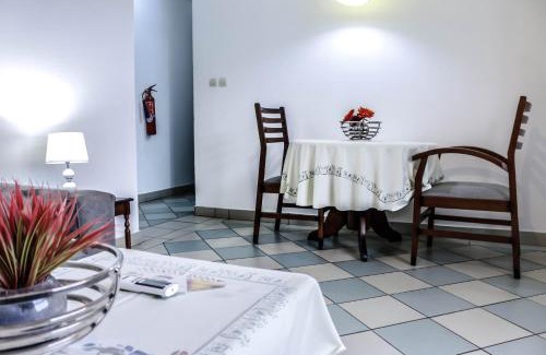 Bonapriso Apartment | Tchero Appartement 1