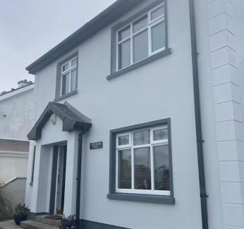 Dungloe House | Teach Biddy Rua Dungloe Townhouse