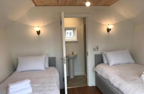 Ballina Apartment | Teach Greannaí, POD2 Ensuite