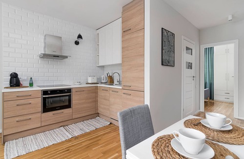Srodmiescie Połnocne Apartment | Teatr Wielki 2-Bedroom Apartment