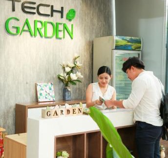 Trung Hoa Nhan Chinh Hotel | Techgarden Workstay Dorm - Coworking Space