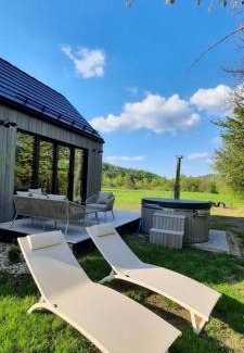 Baligrod House | Temat Rzeka