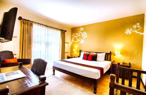 Pokhara Hotel | Temple Tree Resort and Spa, Pokhara - Himalayan Grandeur, Lakeside Calm