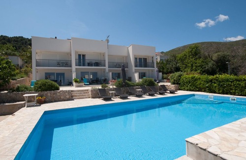 Vis Apartment | Terrace apartment Neva with heated pool and sea view