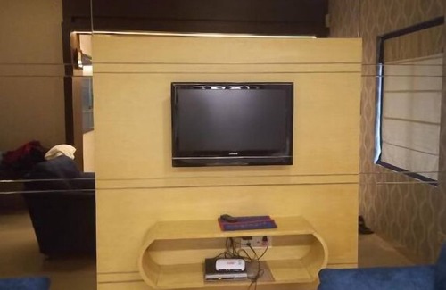 Craig Park Layout Hotel | TERRACE GARDENS