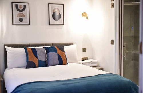 Leamington Spa Hotel | Terrace House