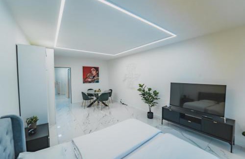 Lugano Apartment | Tessa&Aurora - Incredible Lake View & Pool with Parking