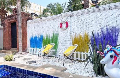 Pratumnak Hill Villa | Thai luxury pool villa 3 beds