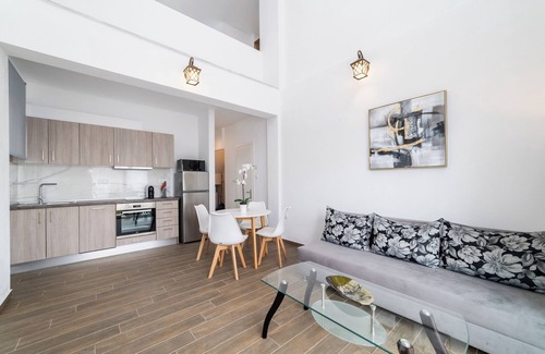 Ofrinion Villa | Thalassa- Two-Bedroom Duplex with Garden