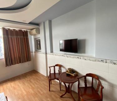 Tan Phu District Hotel | Thanh Bình 2 Hotel