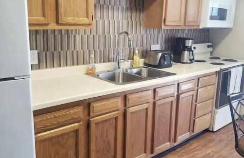 Terre Haute House | The Adams House 915