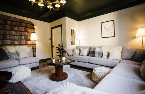 Whitehaven House | The Admiral's Home