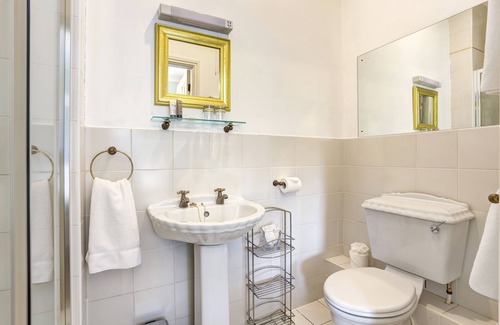 Congleton Hotel | The Alexandra Court Hotel