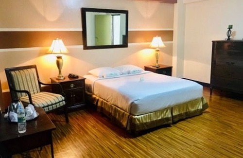 Kumintang Ibaba Hotel | The Alpa Hotel and Restaurant