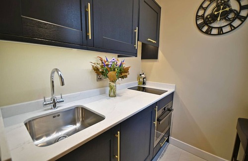 Rawtenstall Condo | The Amalfi Suite at Moat House