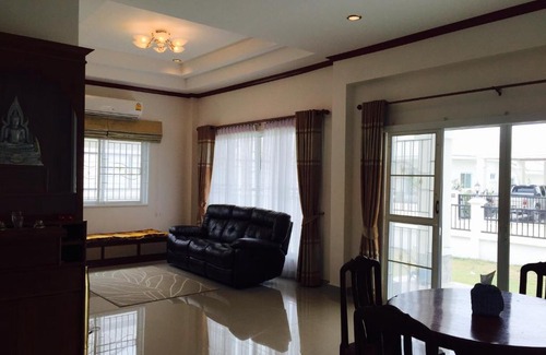 Sattahip House | The Anchor Homestay