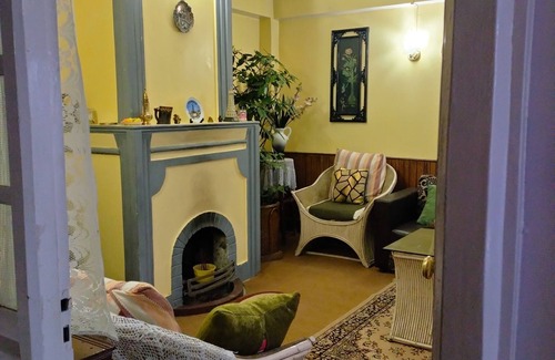 Darjeeling Apartment | The apartment is a 2 bedroom, 1 living room, 1 bathroom with kitchen.