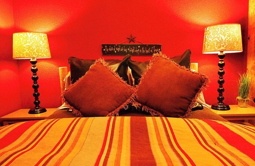 Palisades Bed & Breakfast | The Aspen Cabin at Starlight Canyon Bed & Breakfast