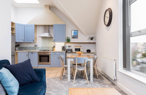 Swanage Cottage | The Aspens - lovely holiday apartment, stones throw from beach