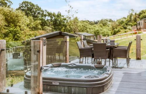 Bridgnorth Resort | The Astbury Golf And Lodge Resort