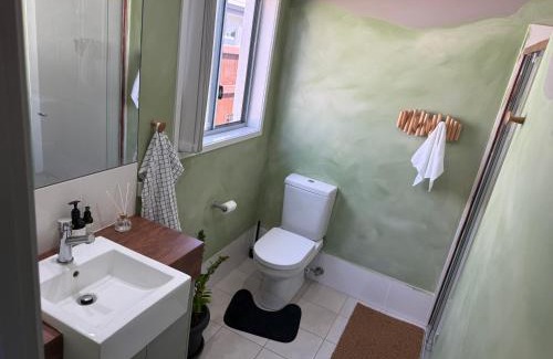 Mango Hill House | The Atelier Master Suite - Stay at Mangohill