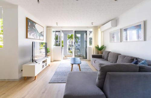 Coolangatta Apartment | The Bay 23