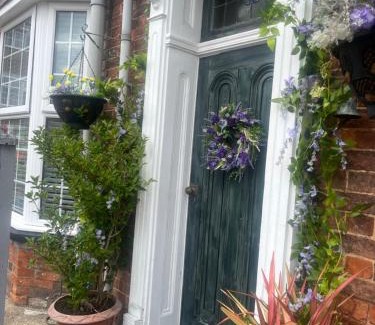 Burgh le Marsh House | The Bays