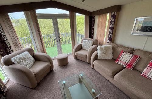 Aberystwyth House | The Beach Hideaway Pet Friendly 2 Bedroom Static Caravan Clarach Bay