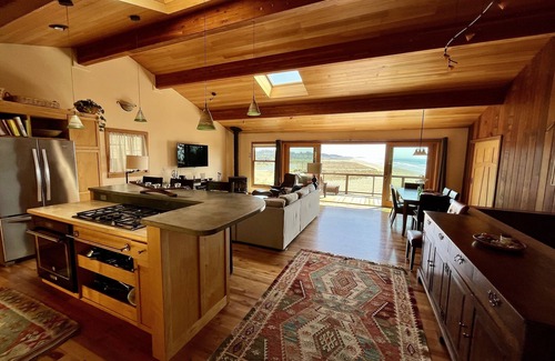 Westhaven-Moonstone House | The Beach House