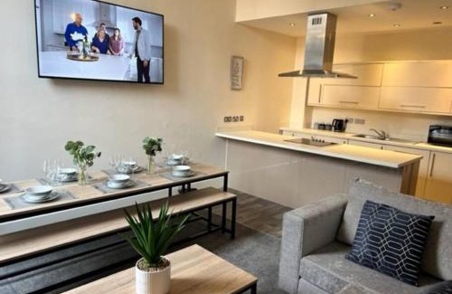 Southport Apartment | The Beach Suite