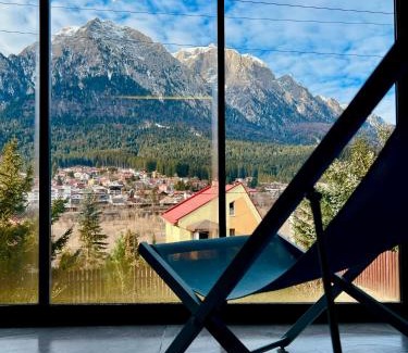 Busteni Villa | The Bear House 2
