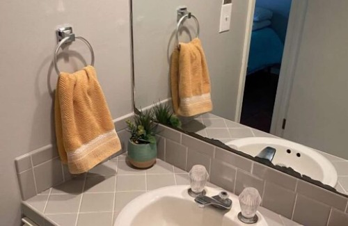 Alexandria Condo | THE Best extended stay in Alexandria!