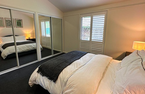 Robertson House | The Best of Both Worlds