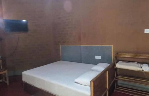 Ranawaranawa Hotel | The best place to be in relax [Room 5}