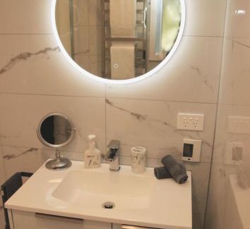 Motueka Bed & Breakfast | The Birch Tree B&B