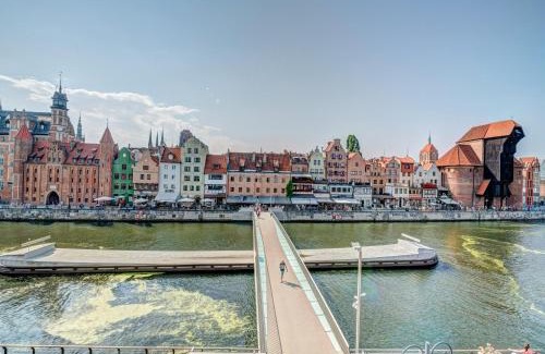 Gdansk City Center Apartment | The Black Crane Apartment