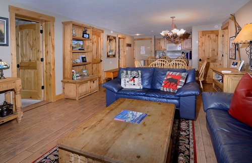 Crested Butte Condo | The Bluebell, Chateaux Condo, Pool, Hot tub, Sauna