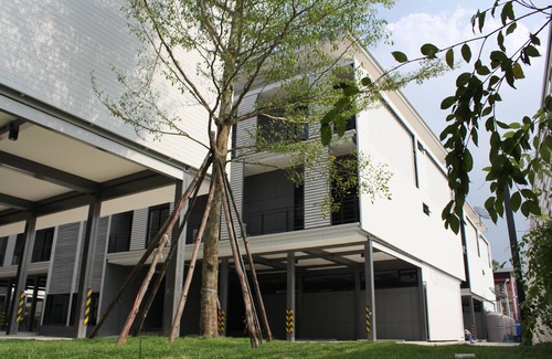 Sala Thammasop Apartment | The Box Residence