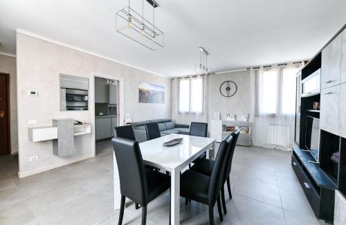 Peschiera del Garda Apartment | The Bridge - Peschiera Holiday