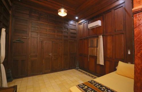 Mertoyudan House | The Cabin Corner