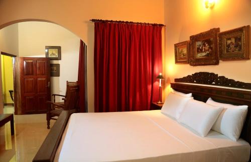 Kimbulapitiya Villa | The Castle