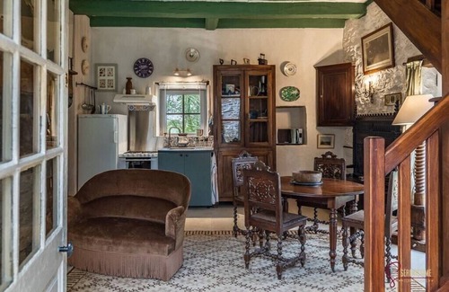 Pleyber-Christ House | The Coachman’s House in Pleyber-Christ