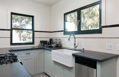 Ventura Cottage | THE COTTAGES AT VENTURA