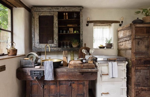 Chipping Campden House | The Cowshed - Chipping Campden, Snug Hideaway Nestled in the Heart of Campden