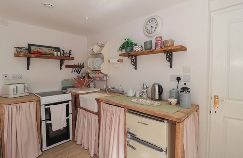 Muchelney Cottage | The Croft Retreat