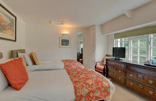 Exford Hotel | The Crown Hotel