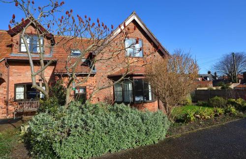 Sheringham House | The Den