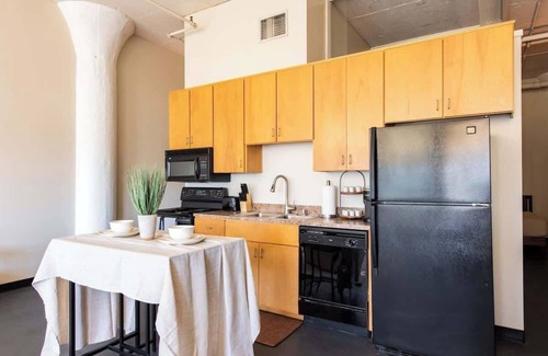 West Main Historic District Condo | The Derby (Downtown Louisville)