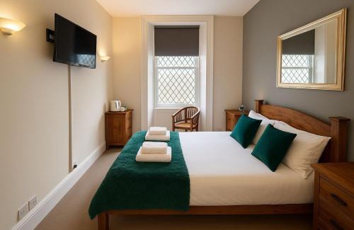 Wincanton Hotel | The Dolphin Hotel